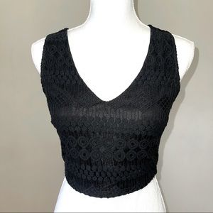 Paper Crane Black Crop Embroidered Lace Top Size M